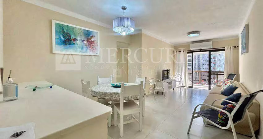Apartamento no guarujá, pitangueiras, reformado, 3 quartos, sendo 1 suíte e sacada com vista urbana - mercuri imóveis - imobiliária no guarujá