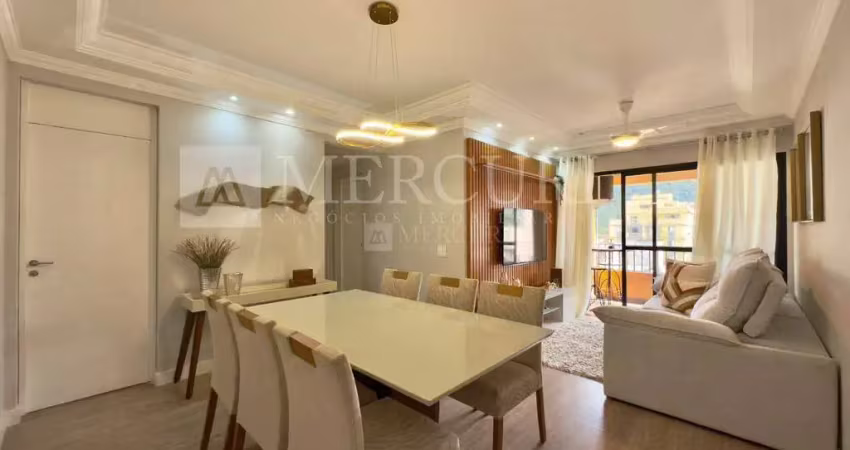 Apartamento no guarujá, enseada, 2 quartos - reformado - prédio com lazer - mercuri imóveis - imobiliária no guarujá