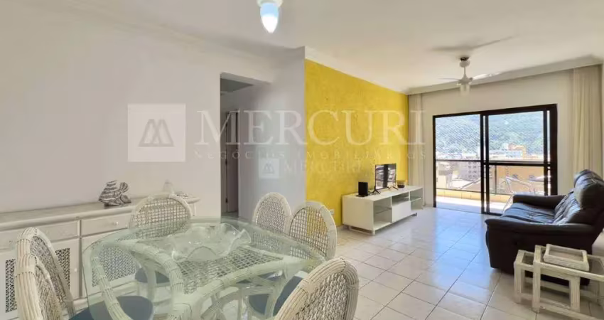 Apartamento no guarujá, enseada, 2 quartos, sendo 1 suíte, sacada e prédio com lazer - mercuri imóveis - imobiliária no guarujá