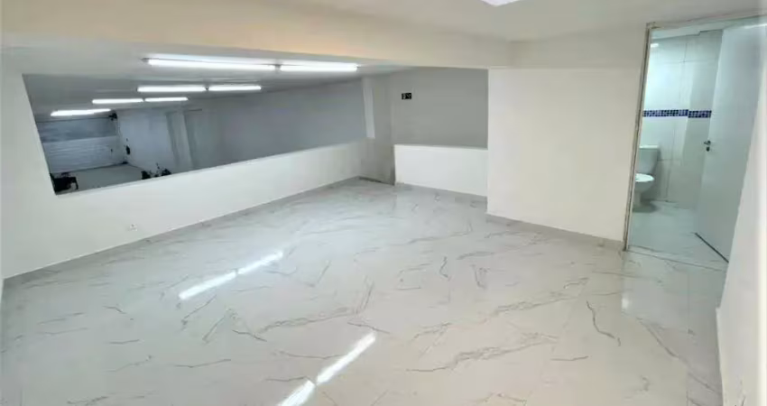 Casa para alugar na Avenida Jurema, 767, Indianópolis, São Paulo