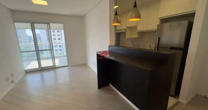 Apartamento com 2 quartos (1 suíte) e varanda gourmet em jardim das acácias, sp