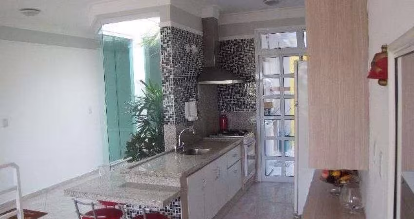 Casa com 3 dormitórios à venda, 237 m² por R$ 1.325.000,00 - Paraíso - Santo André/SP