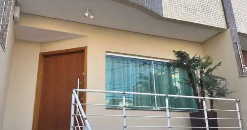 Sobrado com 4 dormitórios à venda, 350 m² - Baeta Neves - São Bernardo do Campo/SP