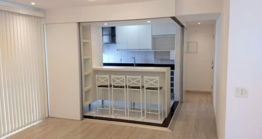 Apartamento Duplex com 2 dormitórios à venda, 85 m² por R$ 1.100.000,00 - Vila Madalena - São Paulo/SP
