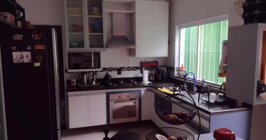 Sobrado com 2 dormitórios à venda por R$ 640.000,00 - Jardim Calux - São Bernardo do Campo/SP