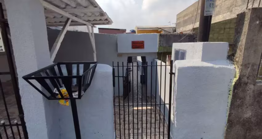 Casa com 1 dormitório para alugar por r$ 800,00/mês - parque santa madalena - são paulo/sp