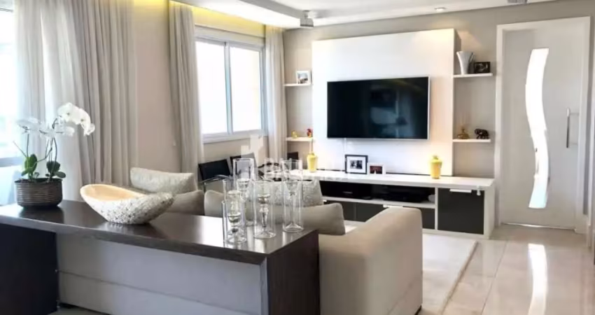 Casa com 3 quartos à venda na Rua Estevão Baião, --, Campo Belo, São Paulo