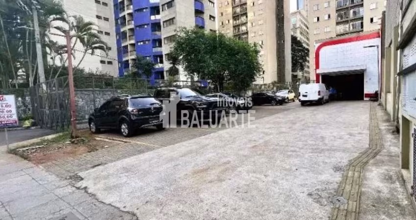 Ponto Comercial para Alugar, 776 m² por R$ 77.600/Mês