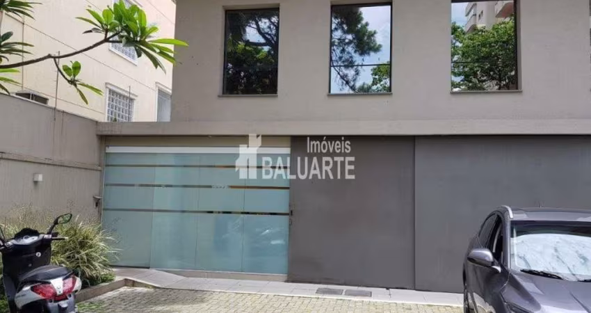 Imóvel Comercial e 8 banheiros para Alugar, 400 m² por R$ 32.000/Mês