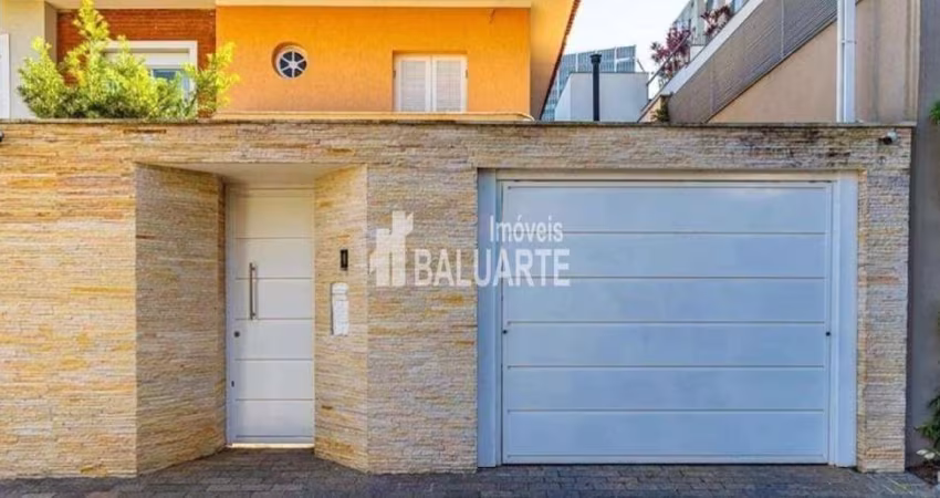 Sobrado com 4 Quartos e 5 banheiros à Venda, 220 m² por R$ 3.700.000
