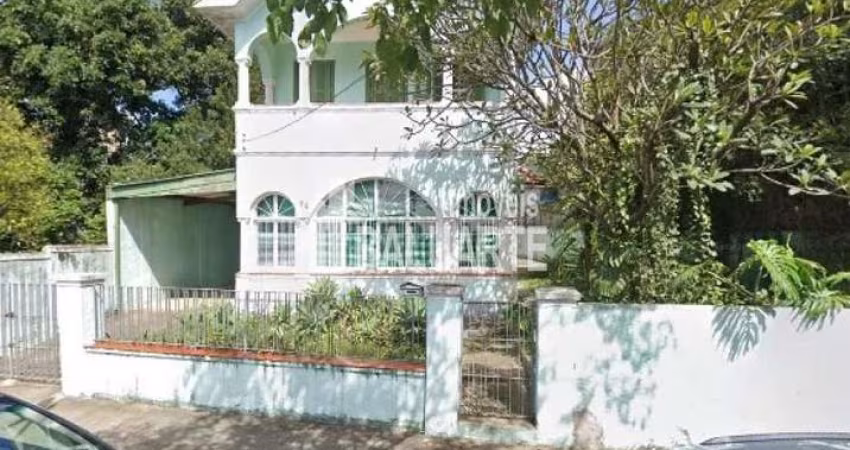 SOBRADO A VENDA EM CURSINO