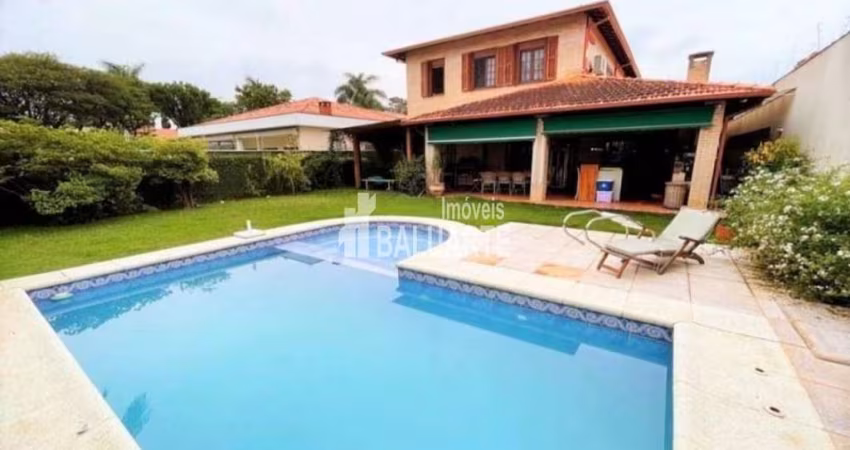 Casa com 3 dormitórios à venda, 351 m² em Interlagos - São Paulo/SP
