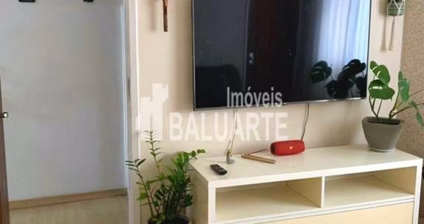 Apartamento com 2 Quartos e 1 banheiro à Venda, 54 m² por R$ 250.000