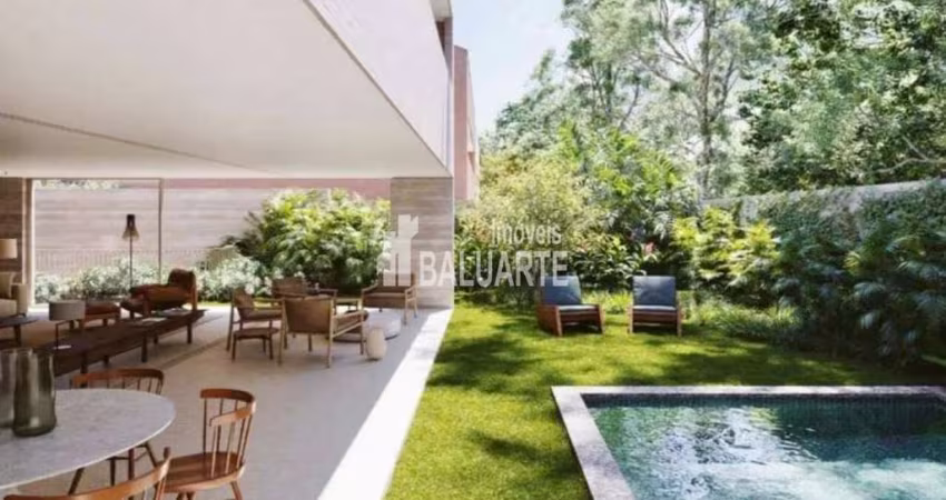 Vende-se Casa em belo condomínio.