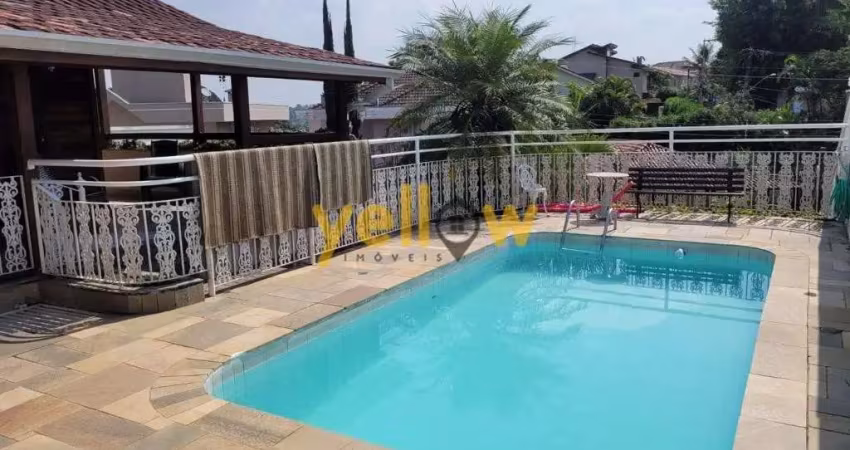 Casa com 4 quartos à venda no Arujá Country Club, Itaquaquecetuba 