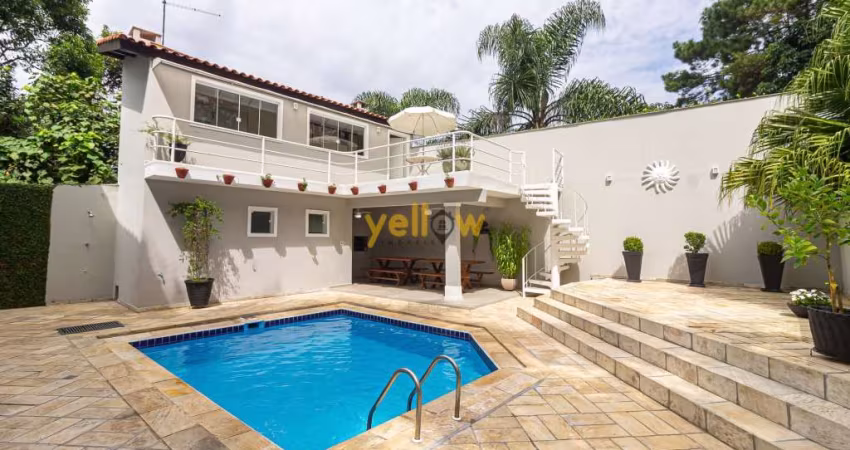 Casa em condomínio fechado em Arujá