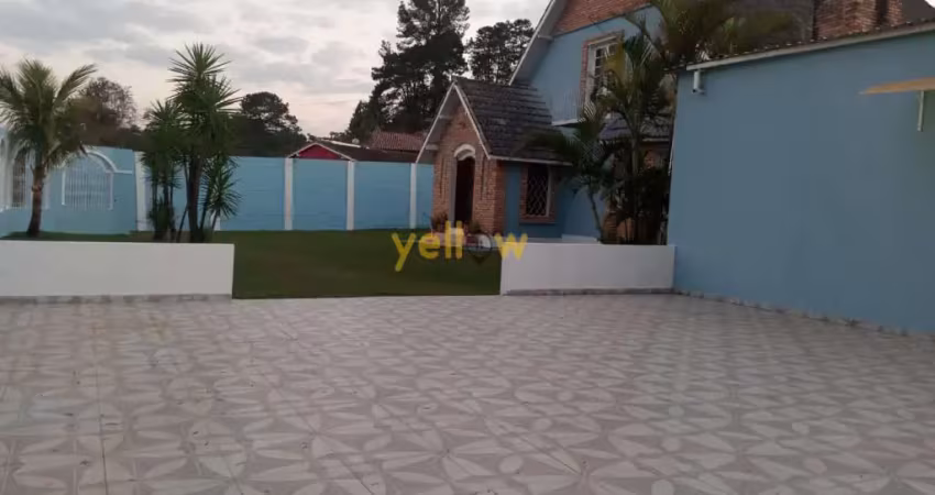 Casa de luxo em aralu - santa isabel: 650m², 4 dormitórios e 3 banheiros por r$990.000