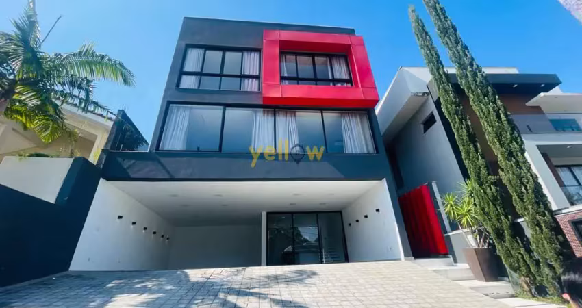 Casa em condomínio fechado em arujá, 380m², 3 suítes, 5 banheiros. alugue no jardim fazenda rincão!