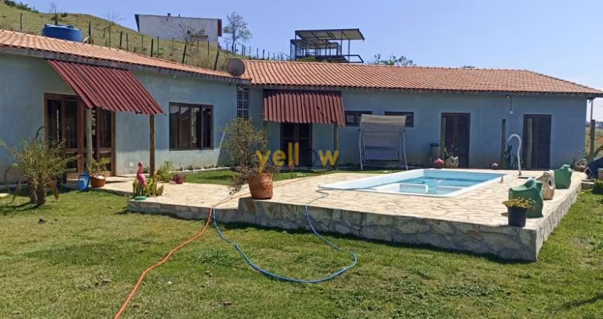 Chácara em Monte Negro - Santa Isabel com 3 suítes, 3 dormitórios e 4 banheiros por R$ 650.000 - venda