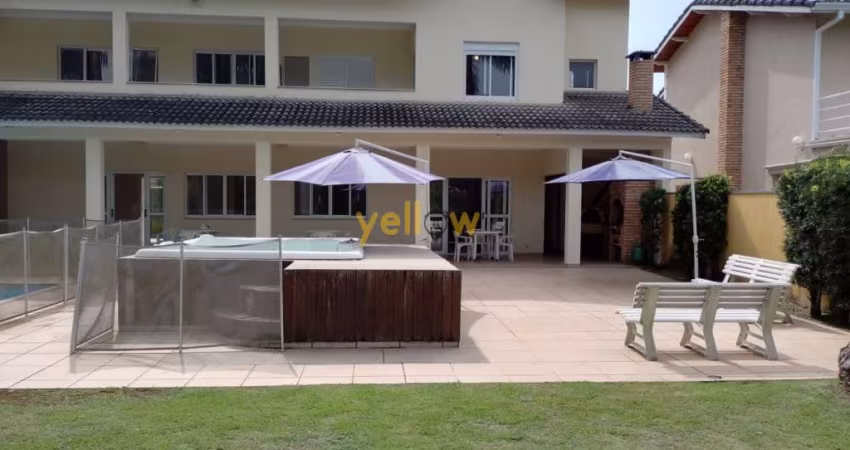 Casa em Condomínio Fechado em Itapema - Guararema: 400m²