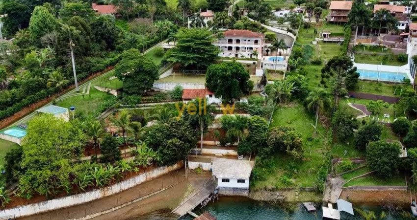 Chácara em Almeida Prado - Igaratá com 400m² de área útil, 4 dormitórios e 4 suítes por R$ 2.300.000 milhões - Venda