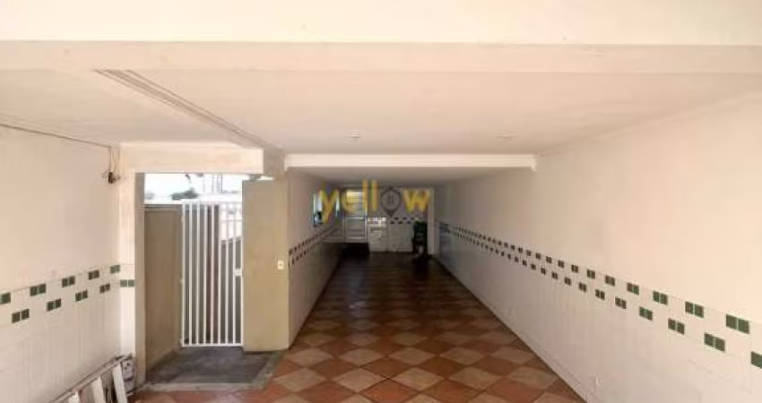 Imóvel espaçoso em Arujamérica: Casa com 3 quartos, 1 suíte e 200m² por R$ 900.000 para venda