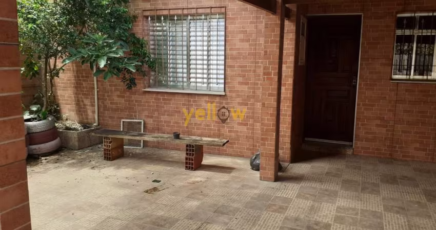 Casa espaçosa em Parque Maria Helena - Suzano com 3 dormitórios e 139m² por R$ 400.000 - Confira!