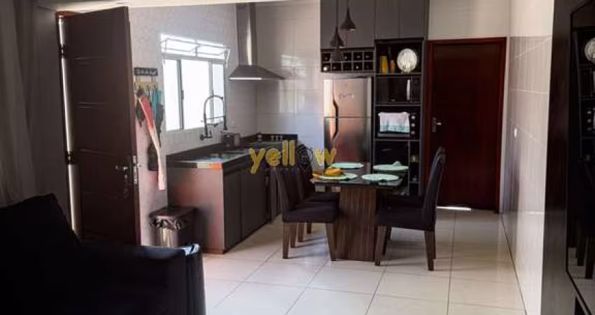 Casa em Jardim Tupi - Arujá: 2 dormitórios, 3 banheiros e 84m² por R$752k - Venda