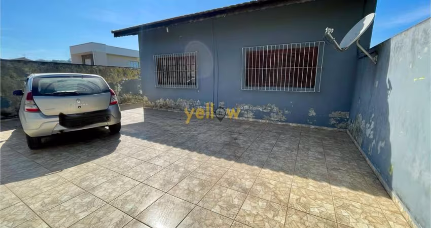 Casa à Venda/Aluguel em Jardim Real, Arujá - 250m², 2 Quartos