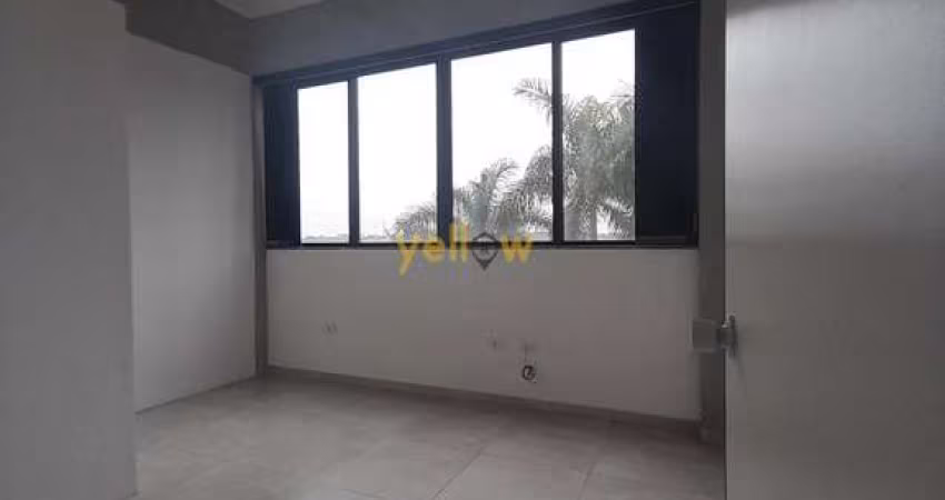 Sala Comercial em Jardim das Cerejeiras - 42m², 1 Banheiro, R$2.660 Locação