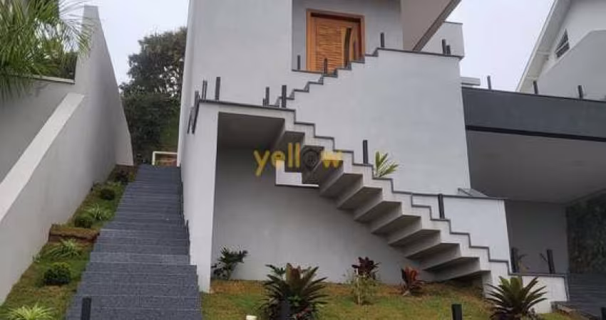 Casa de Luxo à Venda em Arujá - Condomínio Hills III