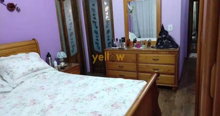 Venda de Casa com 3 Dorms e 1 Suíte em Vila Nhocuné - SP