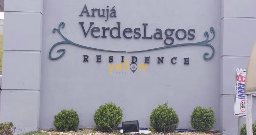 Casa em Condomínio Fechado em Jardim Limoeiro - Arujá, SP