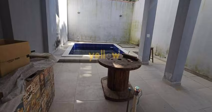 Casa à Venda em Vila Carmela I - 3 Dormitórios, 100m²