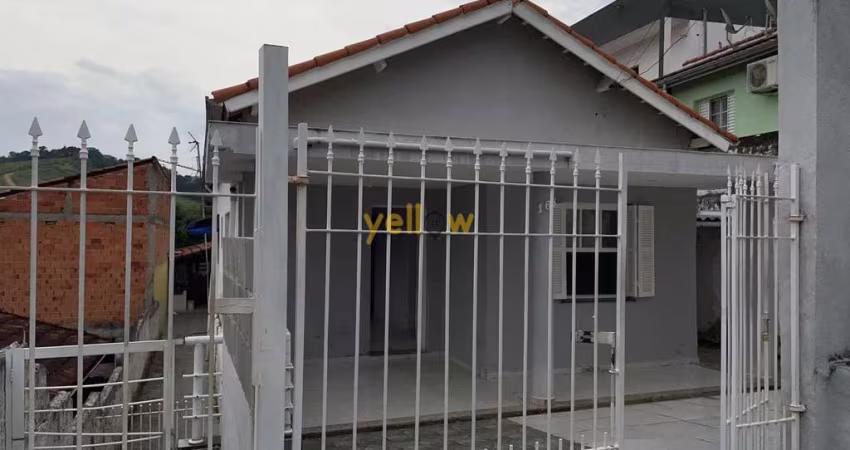 Casa à Venda em Santa Isabel - 72m², 3 Dormitórios, R$420.000