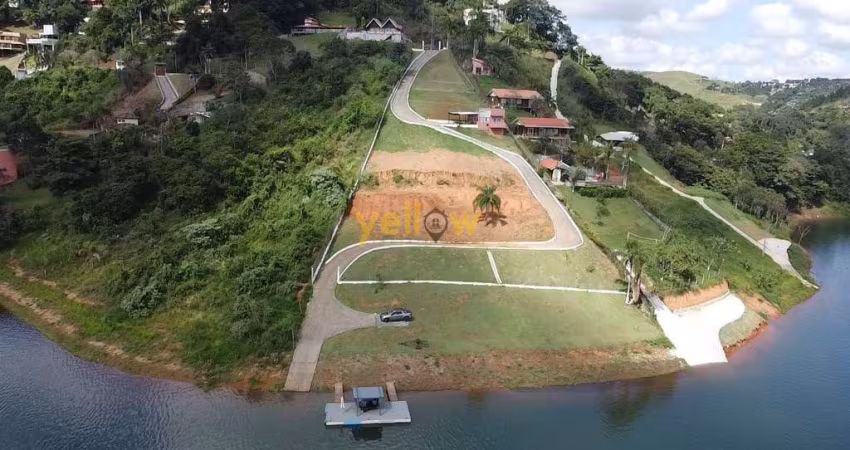 Casa em Condomínio Fechado em Pontal das Garças  -  Igaratá