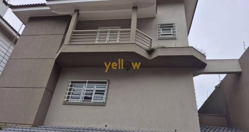 Casa à Venda em Jd. Rincão - Arujá: 4 Suítes, 309m²