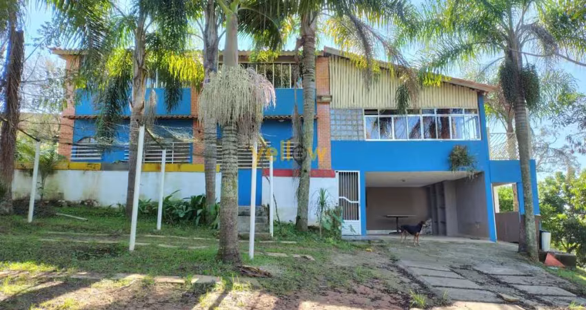 Chácara à venda/locação em arujá, 5 quartos, 300m² – parque lucélia