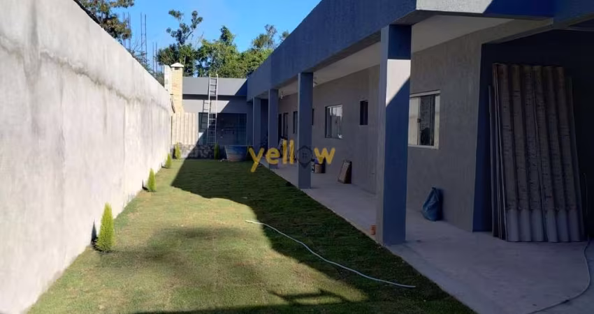 Casa à Venda em Jardim Parateí, Guararema, 3 Dorms, 100m²