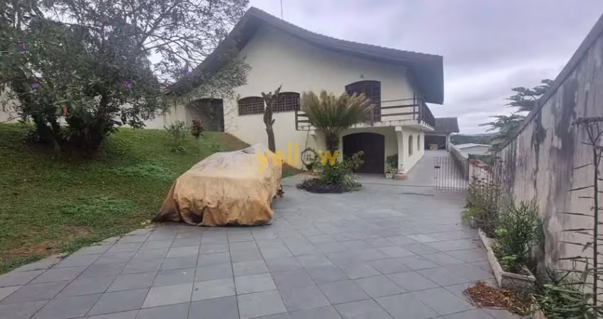 Casa à venda no Parque Maringá, Arujá 
