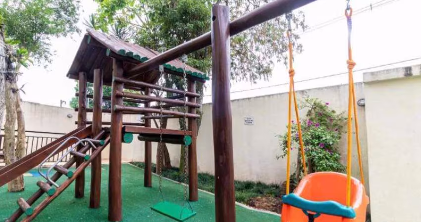 Casa para Venda em São Paulo, Pedreira, 3 dormitórios, 1 suíte, 2 banheiros, 2 vagas