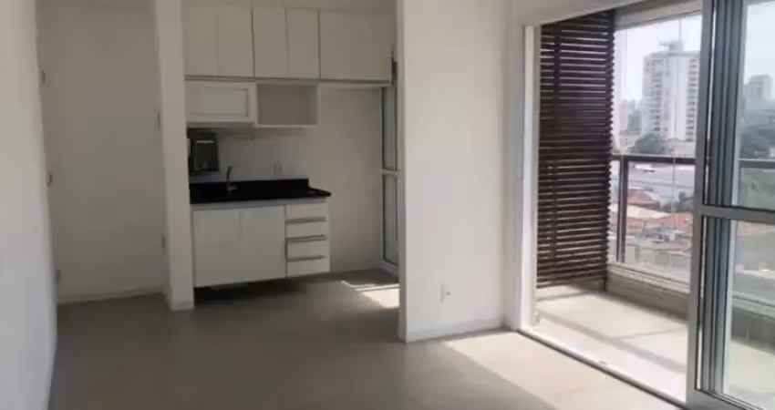 Apartamento para Venda em São Paulo, Pinheiros, 2 dormitórios, 1 suíte, 2 banheiros, 2 vagas