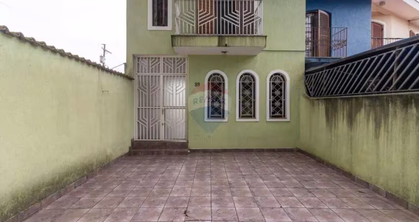 Sobrado com 3 dormitórios sendo 1 suíte, 2 vagas de garagem em 130m² a venda - Parque São Luís na Zona Norte de São Paulo