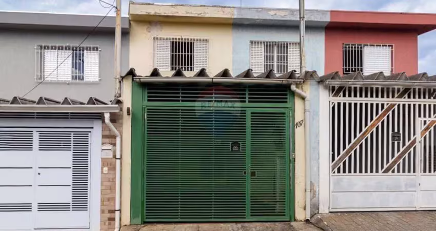 Casa assobradada com 2 domitórios de 130 mts á venda no  - parq pan americano - jaraguá