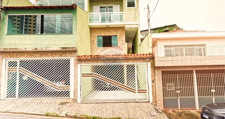 Sobrado em perfeito estado com 3 dorms. e churrasqueira na v. pirituba
