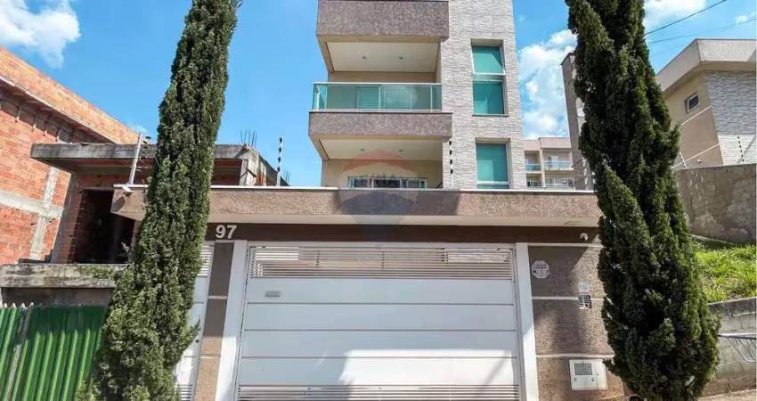 Sobrado à venda no portal dos ipês iii, em cajamar, com 4 dormitórios, 4 vagas de garagem, piscina spa e oficina