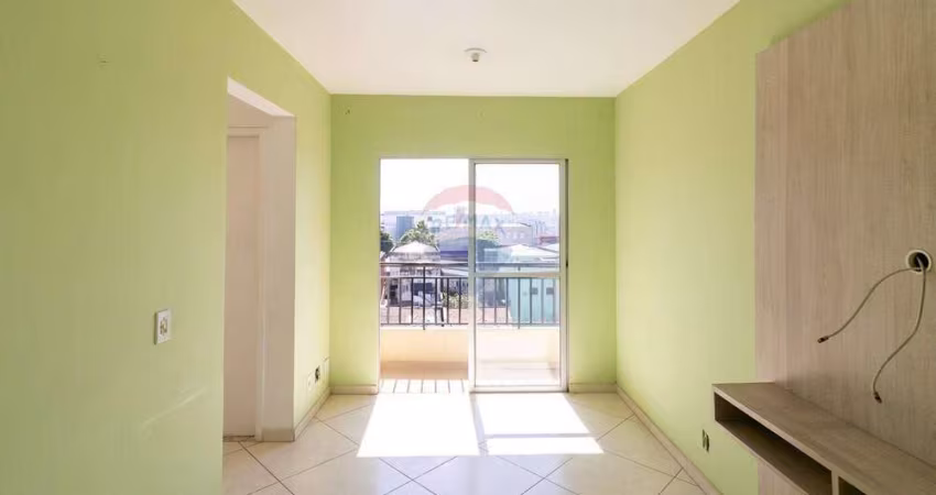 Apartamento à Venda na Vila Penteado, Zona Norte de São Paulo com 2 Quartos, 1 Vaga, 48m²,  R$ 290.000,00