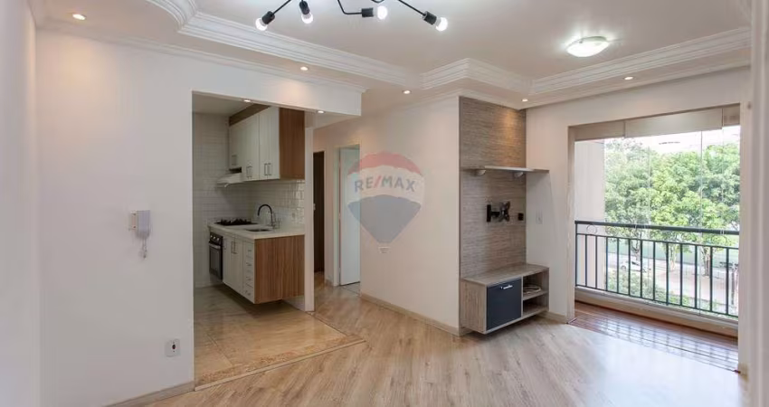 Apartamento com 2 dormitórios e móveis planejados no Veritá