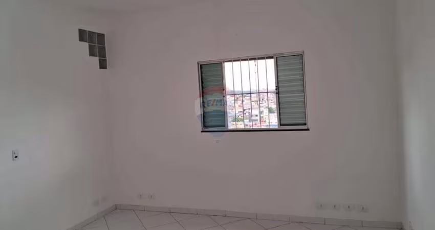 Casa 1 dormitório com vaga