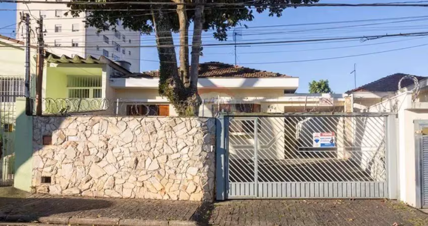 Casa térrea com quintal na vila jaguara (lote inteiro de 258m2)